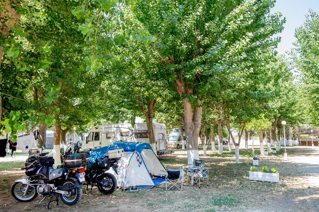 Kalamitsi Beach Camping Village بريفيزا المظهر الخارجي الصورة