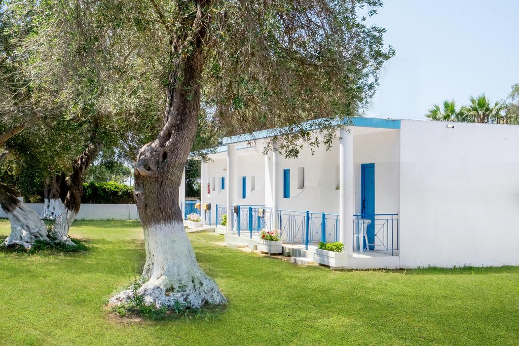 Kalamitsi Beach Camping Village بريفيزا الغرفة الصورة